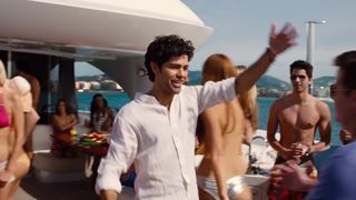 Christine Donlon, Nina Agdal, Emmanuelle Chriqui, and other - Entourage (2015) celeb hot scene