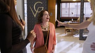 Leslie_Bibb_-_Salem_Rogers_s01e01 (2015)