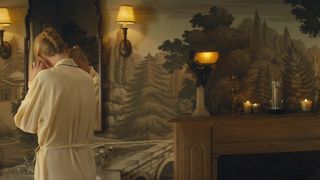 Gwyneth Paltrow, Emily Lawrence - Mortdecai (2015) celebs naked