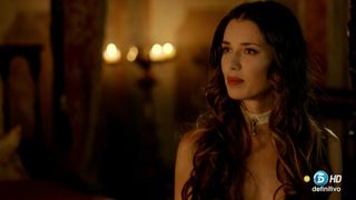 Eszter Tompa, Natasha Yarovenko - Las aventuras del capitan Alatriste (2015) celebs nude scene