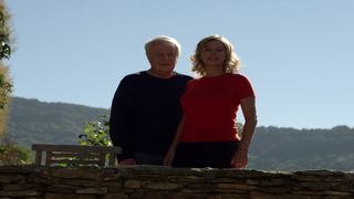 Isabelle Carre, Karin Viard - Vingt et une nuits avec Pattie (2015) actress hot scene