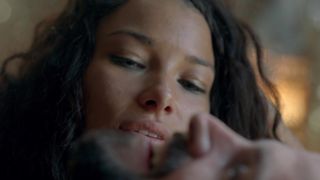 Louise Barnes, Jessica Parker Kennedy – Black Sails s01e04 (2014) celebs hot movie scene