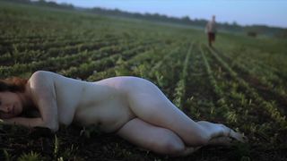 Chantal Bellavance, Celia Molinari Sebastia, Inga Knoth - Les traques (2014) celebrity nude videos