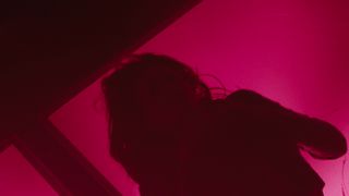 Sarah Hay naked - Flesh_and_Bone_s01e03 (2015) Strip Scene