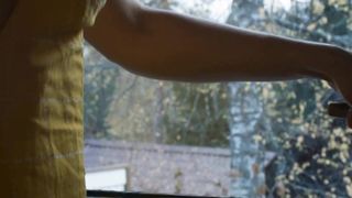 Alina Tomnikov - Perheenjakaja (2015) celebs doggy style sex