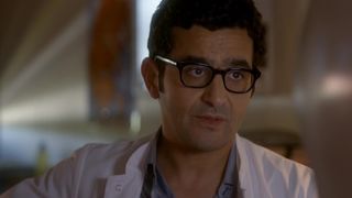 Vimala Pons, Agnes Jaoui - Je Suis A Vous Tout De Suite (2015) celeb topless scenes