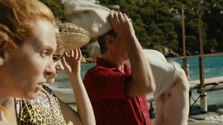 Imogen_Poots_-_A_Long_Way_Down (2014)