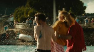 Imogen_Poots_-_A_Long_Way_Down (2014)