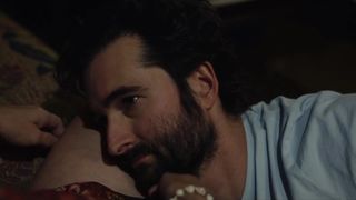 Gaby Hoffmann nude, Alison Sudol nude, Amy Landecker sexy - Transparent (2014) s01e01