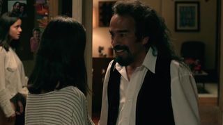 Paulina Gaitan, Daniela Soto Vell - Eddie Reynolds y Los Angeles de Acero (2014)