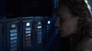 Diane_Kruger_-_The_Bridge_s02e01 (2014)