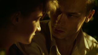 Mariya Poezzhaeva - Motylki s01e03 (2014) celeb topless scenes