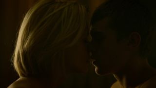 Veerle Baetens - Un debut prometteur (2015) actress naked