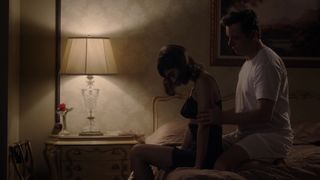 Lizzy Caplan naked - Masters_of_Sex_s02e12 (2014)