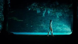 Ana Clara Fischer, Maria Fernanda Candido, Clara Choveaux, Barbara Paz - My Hindu Friend (2015) [uncut version]