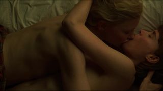 Rooney Mara, Cate Blanchett naked - Carol (2015) topless celebs in lesbian sex scene