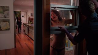 Lisa Edelstein nude - Girlfriends Guide to Divorce (2014) s01e03