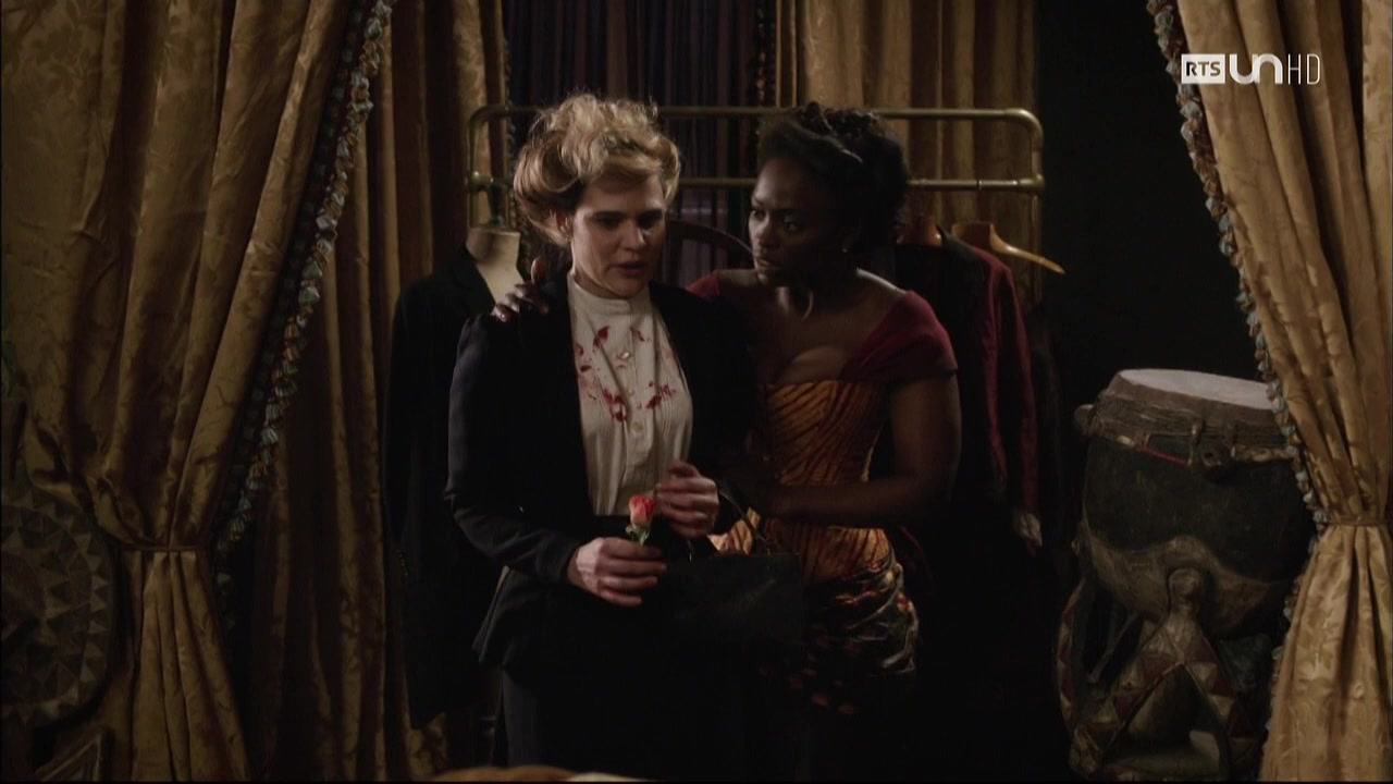 Marie Denarnaud, Aissa Maiga – Mystere a la Tour Eiffel (2015) sexy nude videos