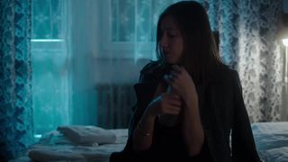 Johanna Wokalek - Freiheit (2017) Сut erotic scene