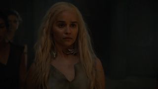 Emilia Clarke naked - Game_of_Thrones (2016) (Season 6, Episode 3)
