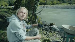 Kristina Poli - Igra na vyzhivanie s01e04 (2020) Naked actress in a movie scene