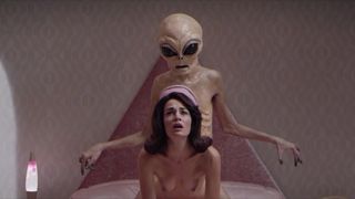 Sara Rivero naked - Lo siento mi amor (2018)