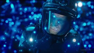 Florence Faivre - The Expanse s02e05 (2017) celeb hot scene