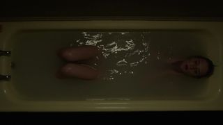 Mackenzie Davis - The Turning (2020) Naked actress in a sexy video