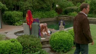 Daryl Hannah nude scene - Keeping Up with the Steins (2006)