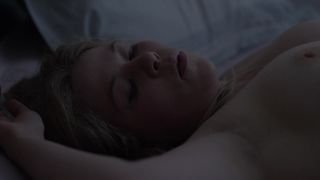 India Hair - Rester vertical (2016)Explicit nude of staging scene