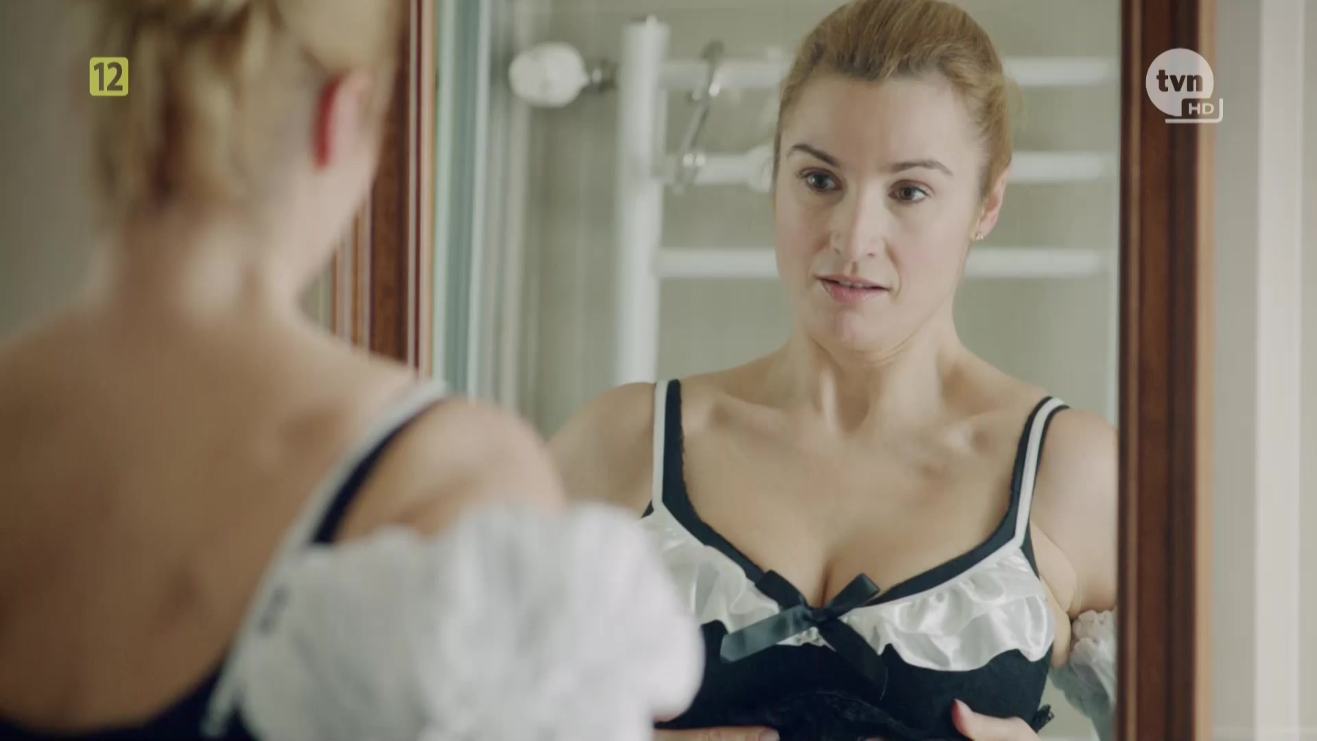 Joanna Brodzik – Nie rob scen s01e03 (2015) Nude movie scene