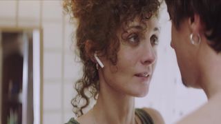 Irene Anula - Insuficiente (2017) Naked sexy video