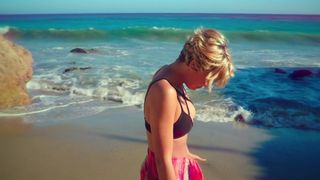 Anna Brewster, Gabrielle Cassi - LX 2048 (2020) Hot movie scene