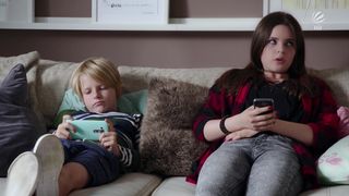 Miranda Leonhardt nackt - Rabenmutter  (2016) (Season 1, Episode 1)