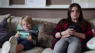 Miranda Leonhardt nackt - Rabenmutter  (2016) (Season 1, Episode 1)