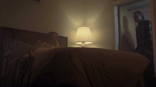 Sarah Minnich nudity - Shot Caller (2017)