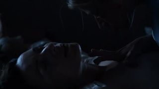 Janna Lisa Dombrowsky nude, Susanne Sachsse sex - Bandaged (2009) thriller lesbian scene