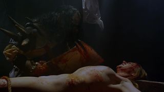 Victoria De Mare, Victoria Levine, Aja Noel - Pigster (2016) thriller erotic hot scene