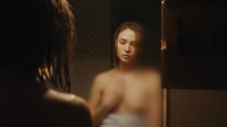 Zofia Wichlacz naked - Rojst (2018) (Season1,Episode2)