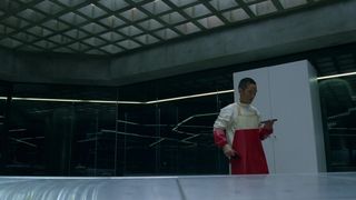 Thandie Newton topless - Westworld_s01e05 (2016)