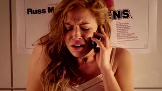 Emmanuelle Boidron, sexy actress - Vive la crise (2017) Censored celebs scenes