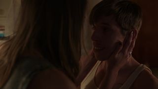 Jessica Rothe, Kathleen Rose Perkins - Juveniles (2018) Сut naked video