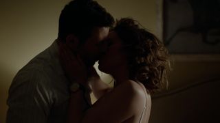 Jennifer Lopez naked - Shades of Blue (2017) (Season2, Episode10)