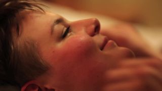 Daniele Pinto nude - How do you like my hair (2017)