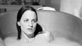 Lena Munchow, Lisa Charlotte Friederich - Fritz Lang Der Andere in uns (2016) Naked movie scene