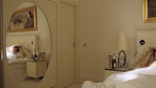 Anna Kaderavkova nude - Stastny novy rok (2019)