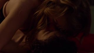 Lou Roy-Lecollinet - Trois souvenirs de ma jeunesse (2015) sexy topless scenes