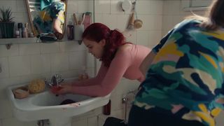 Andra Guti naked - Alice T. (2018)