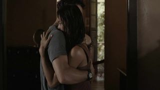 Dira Paes, Mariana Rios - Orfaos do Eldorado (2015) Censorship erotic scene