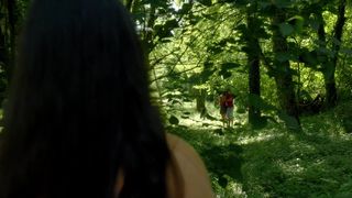 Lilith Grasmug, Anne Brouillet - Si tu t'imagines (2017) celeb topless scenes